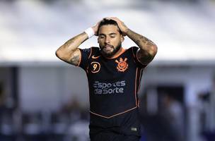 Yuri Alberto em Santos x Corinthians. (Foto: Marcello Zambrana/AGIF)