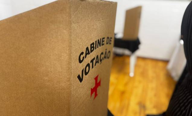 Sócios do Vasco decidem futuro da SAF em votação