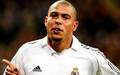 Ronaldo marcou epoca nos dois lados do El Clasico (Foto: Divulgacao/Real Madrid