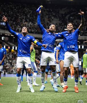 Cruzeiro domina clássico e avança rumo à Libertadores