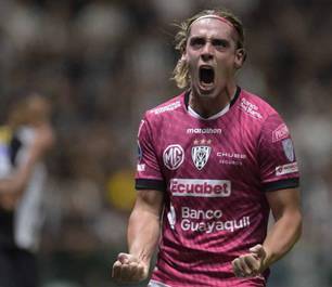 Vasco negocia contratação de Claudio Spinelli