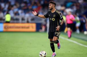 Denis Bouanga esta em alta no Los Angeles FC (Foto: Divulgacao / LAFC)