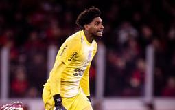 Corinthians mantém Hugo Souza após nova oferta do Besiktas