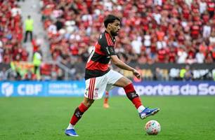 Flamengo perde na Supercopa em reestreia de Paquetá