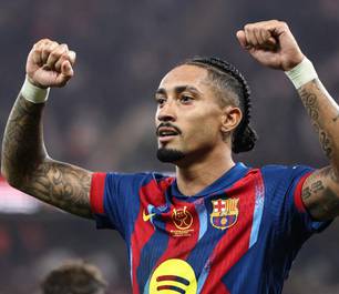 Raphinha é dúvida para semifinal