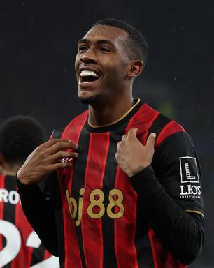 Bournemouth vence o Everton com gol decisivo de Rayan