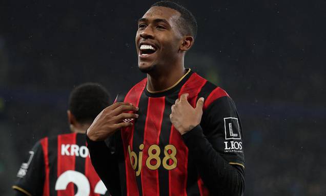 Bournemouth vence o Everton com gol decisivo de Rayan