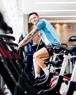 Saúl otimista com retorno ao Flamengo após cirurgia