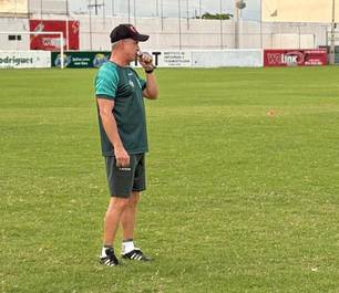 Sousa enfrenta América-RN para reverter estreias ruins na Série D