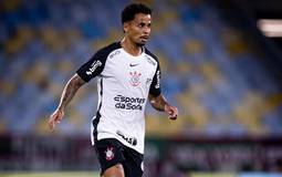 Allan se retrata por comportamento inadequado e expulsão