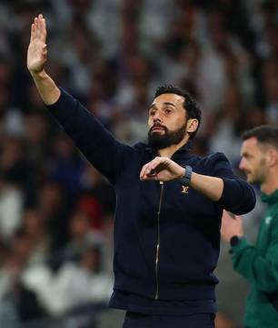 Arbeloa iguala derrotas de Xabi Alonso em menos jogos no Real Madrid