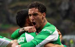 Antony brilha e mantém Betis na disputa por vaga na Champions