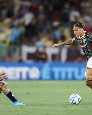 Fluminense sofre virada no Maracanã e é alvo de protestos