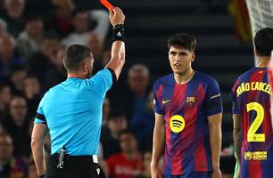 Barcelona contesta arbitragem na Champions League