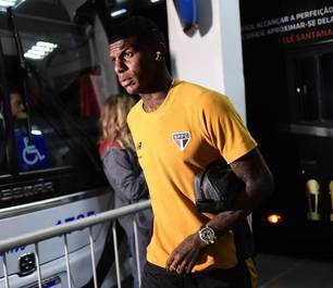 São Paulo cobra Arboleda por ausência sem justificativa