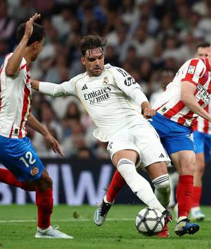 Zagueiro do Real Madrid é internado após gastroenterite