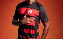 Flamengo lança camisa oficial mais acessível em parceria com a Shopee