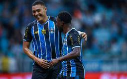 Grêmio bate o Confiança e avança na Copa do Brasil