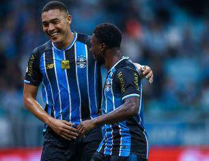 Grêmio bate o Confiança e avança na Copa do Brasil