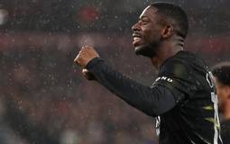 PSG avança à semifinal da Champions com vitória sobre Liverpool