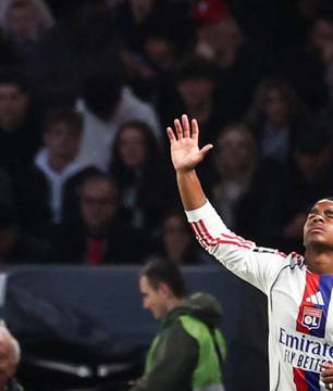 Endrick brilha e lidera vitória do Lyon sobre o PSG