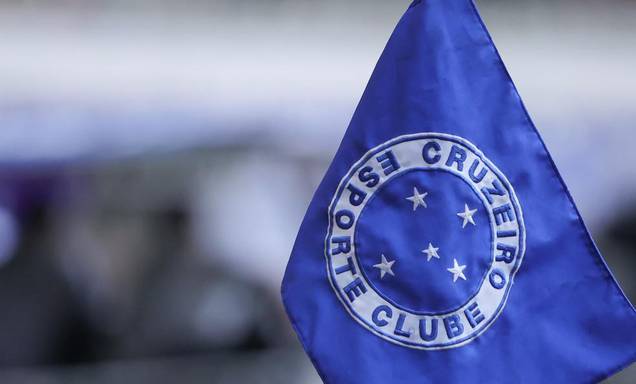 Cruzeiro cresce em receitas, mas aumento de gastos acende alerta