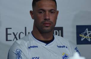 Vitória-ES aposta em experiência para duelo contra Tombense