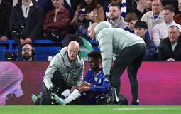 Chelsea dificulta liberação de Estêvão para tratamento no Brasil