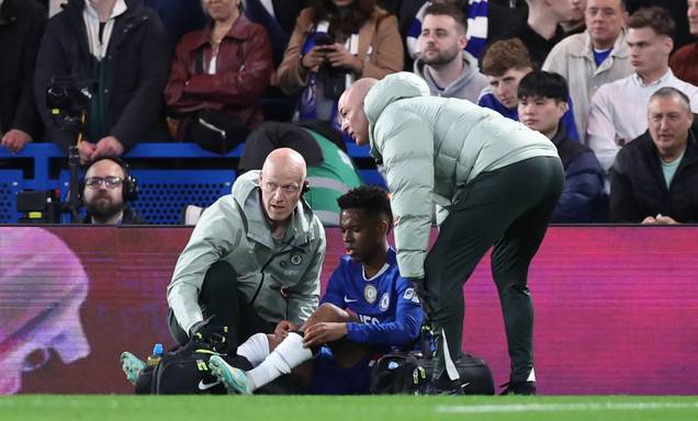 Chelsea dificulta liberação de Estêvão para tratamento no Brasil