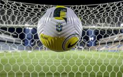 Futebol ao vivo nesta terça: jogos e onde assistir