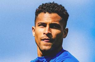 Joao Gomes chegou ao Wolverhampton em 2023 (Foto: Divulgacao / Wolverhampton)