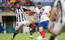 Santos e Bahia empatam em jogo movimentado na Fonte Nova