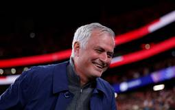 Mourinho volta ao radar do Real Madrid, mas despista sobre retorno