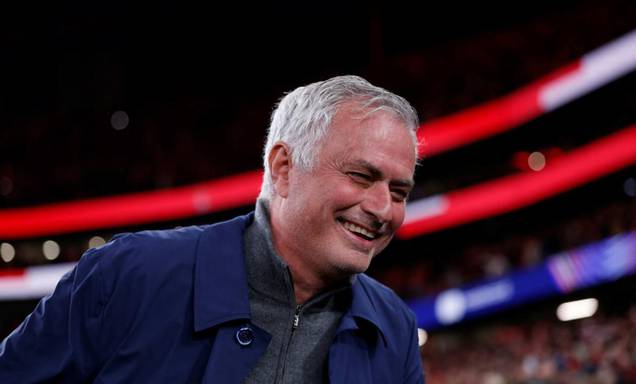 Mourinho volta ao radar do Real Madrid, mas despista sobre retorno