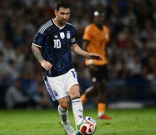 Empresa processa Messi e AFA por ausência em jogo nos EUA