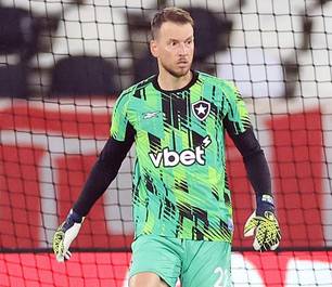 Neto retorna ao Botafogo para avaliação de novo técnico