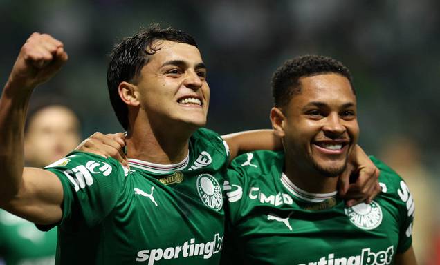 Palmeiras supera Jacuipense e avança na Copa do Brasil