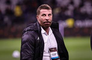 STJD absolve Pedrinho por confusão em Cruzeiro x Vasco