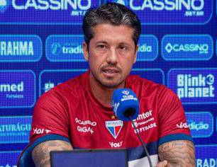 Thiago Carpini esclarece polêmica e valoriza vitória do Fortaleza