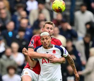 Tottenham corre risco de rebaixamento após 50 anos