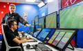 VAR: o sistema e formado por uma equipe de juizes e ex-juizes de futebol. (Foto: Sergei Karpukhin/Reuters
