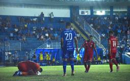 Vitória-ES perde na estreia da Série D em meio a protestos