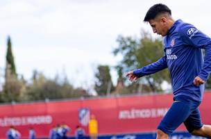 Almada pelo Atletico de Madrid (Foto: Divulgacao / Atletico de Madrid)