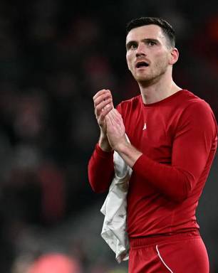 Ídolo do Liverpool, Andy Robertson está de saída para o Tottenham