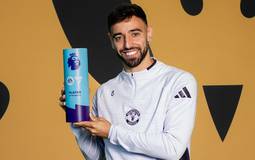 Bruno Fernandes é eleito o melhor jogador da Premier League