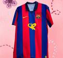 Barcelona apresenta camisa retrô inspirada em Olivia Rodrigo