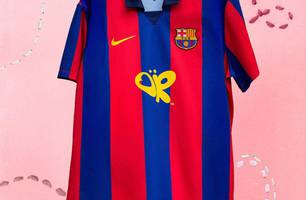 Barcelona apresenta camisa retrô inspirada em Olivia Rodrigo