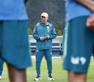 Ancelotti define time para estreia do Brasil na Copa do Mundo