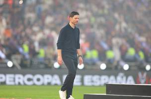 Chelsea define Xabi Alonso como principal alvo e inicia contatos com o treinador (Foto: Haitham AL-SHUKAIRI / AFP)