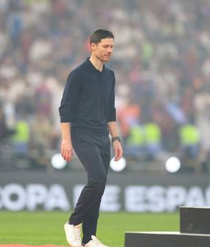 Chelsea mira Xabi Alonso para comando na próxima temporada
